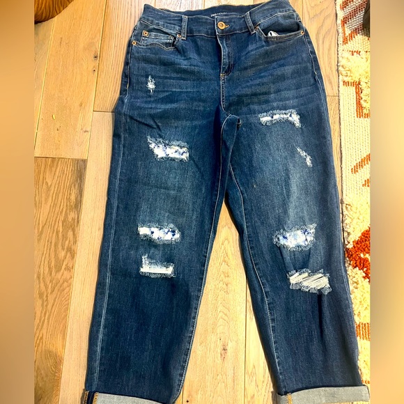 INC International Concepts Denim - NWOT INCDENIM Boyfriend Cropped Jeans, Size 10/30 - distressed w/tye dye patches